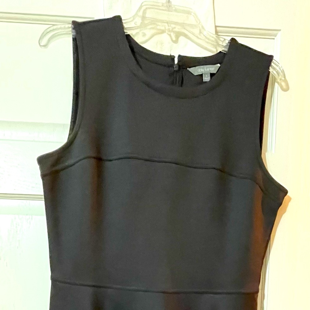 Daisy Fuentes black dress
